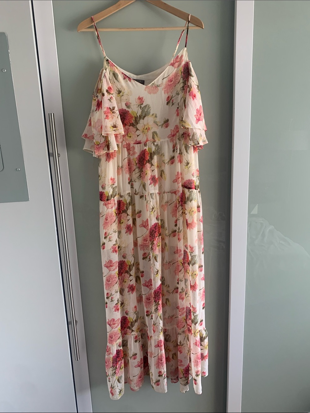 Romantic Cream Maxi Dress with Pink Floral Print